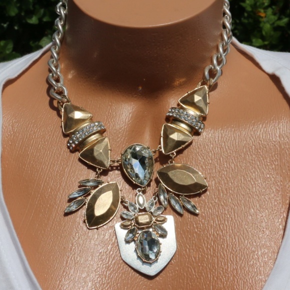 New! Boho Crystal & Rhinestone Statement Necklace - Picture 2 of 5